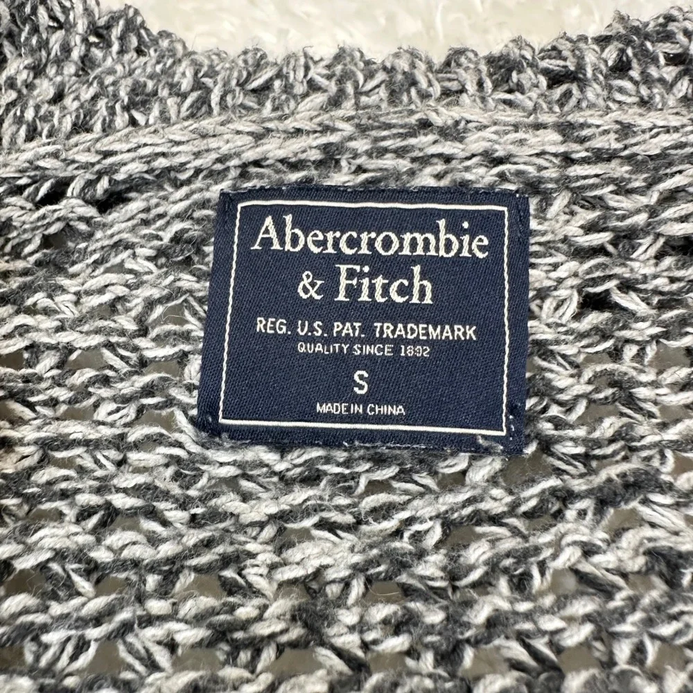 Abercrombie & Fitch Women's S Small Gray Knit Long Open Cardigan Sweater Pocket - Picture 3 of 11